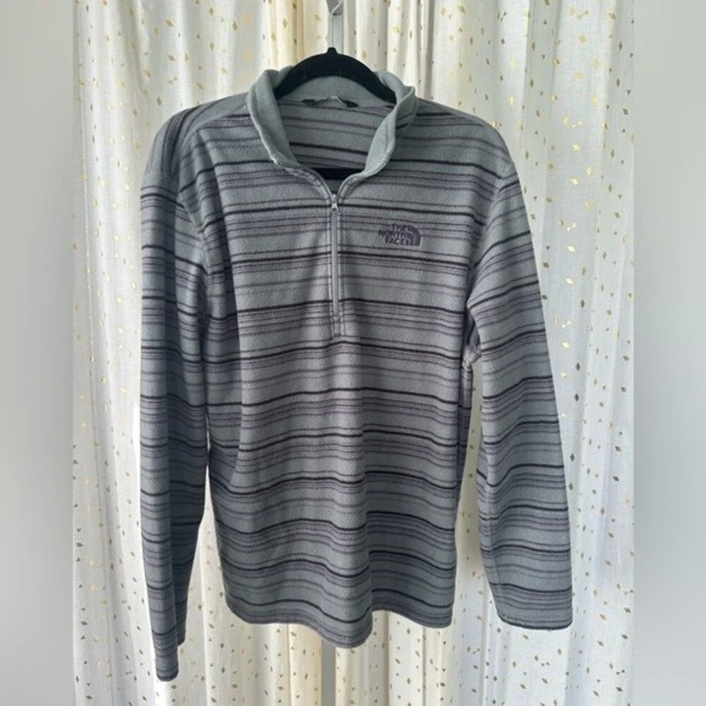 The North Face Men's Half Zip Pullover Fleece Jacket Gray And Purple Stripes L